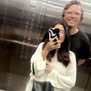 Meet your Posher, Valeria